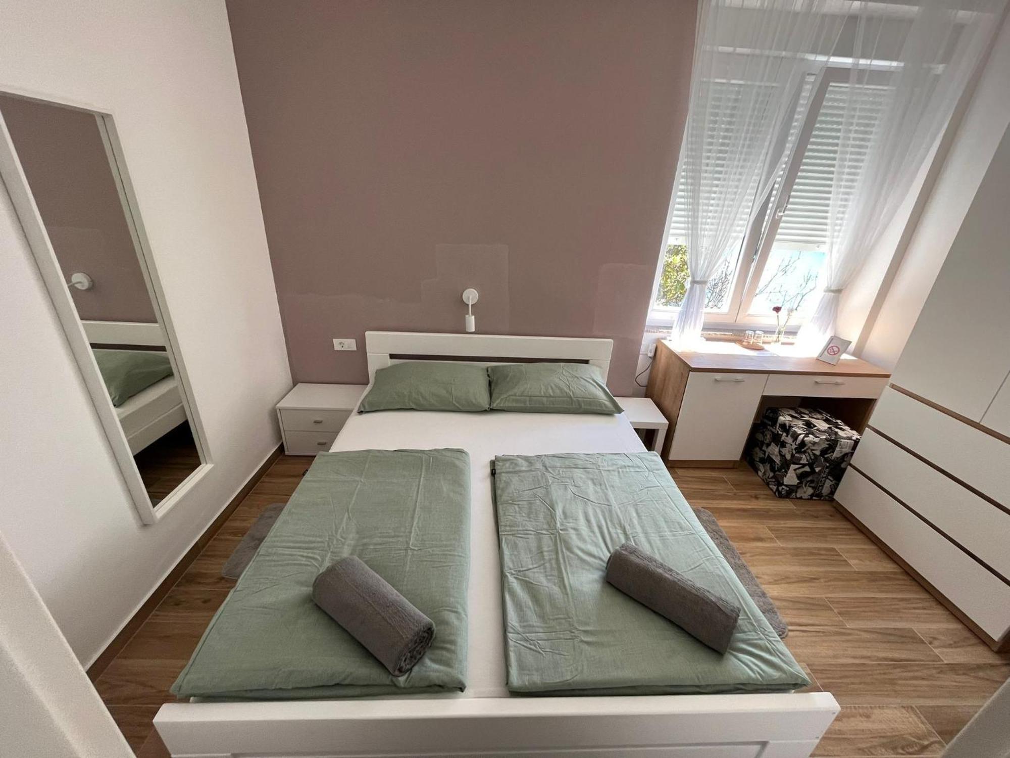 Villa Lovorka By Villa Eva Omišalj Kamer foto